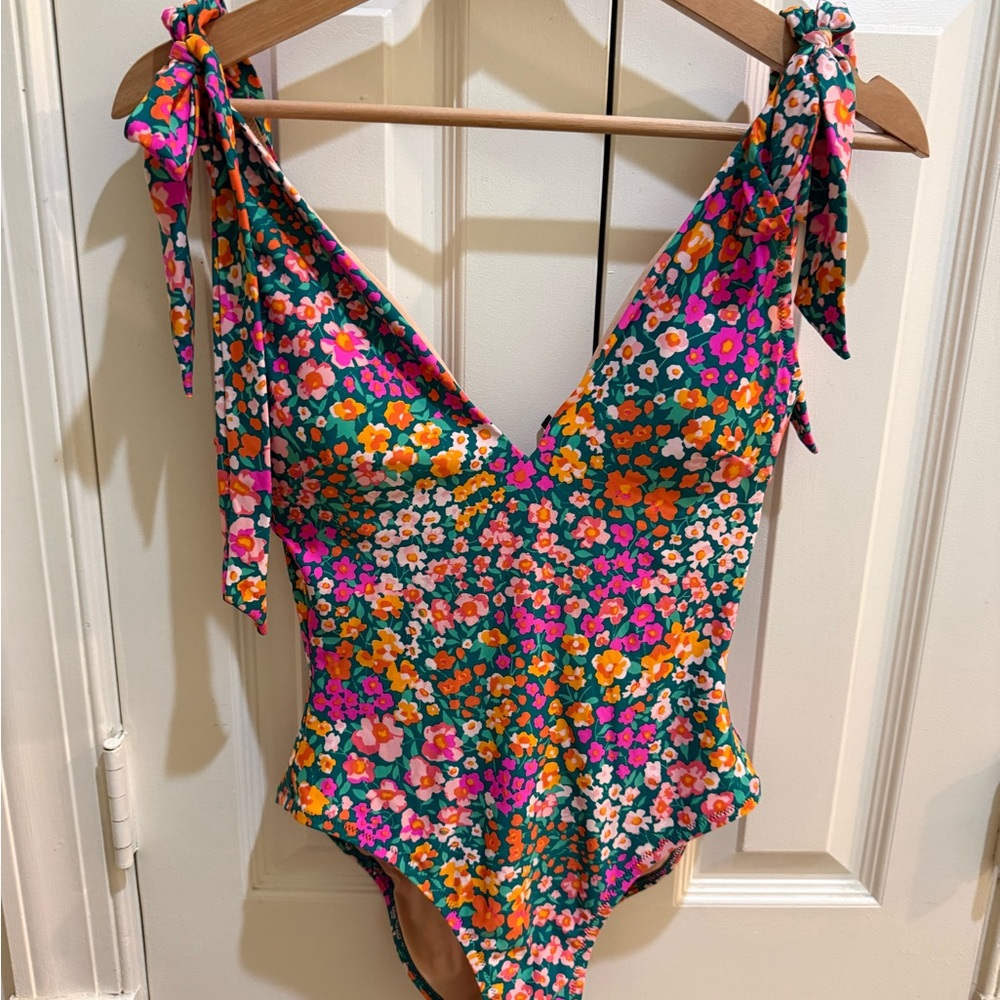 J. Crew Floral deep V one piece size 4